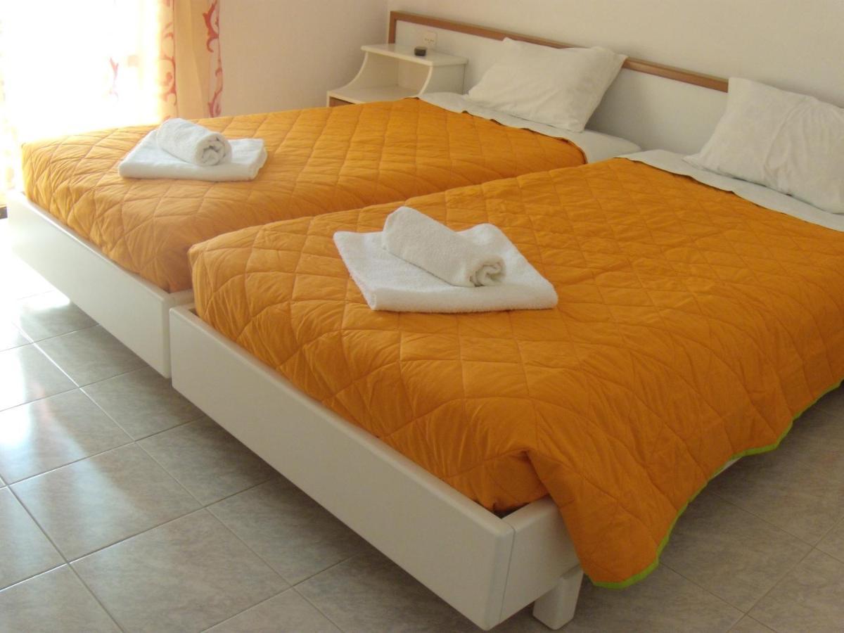 Antigoni Apartments 아카라비 외부 사진