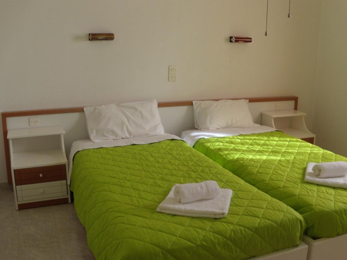 Antigoni Apartments 아카라비 외부 사진